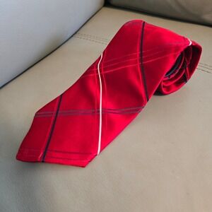 Tommy Hilfiger Mens Red Silk Necktie Navy White Stripe Made in USA WPL 2831